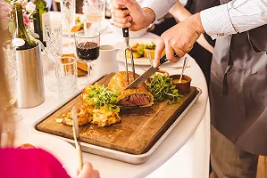 Serving the beef wellington