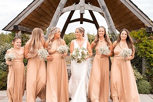 Bridesmaids in the Pommenade